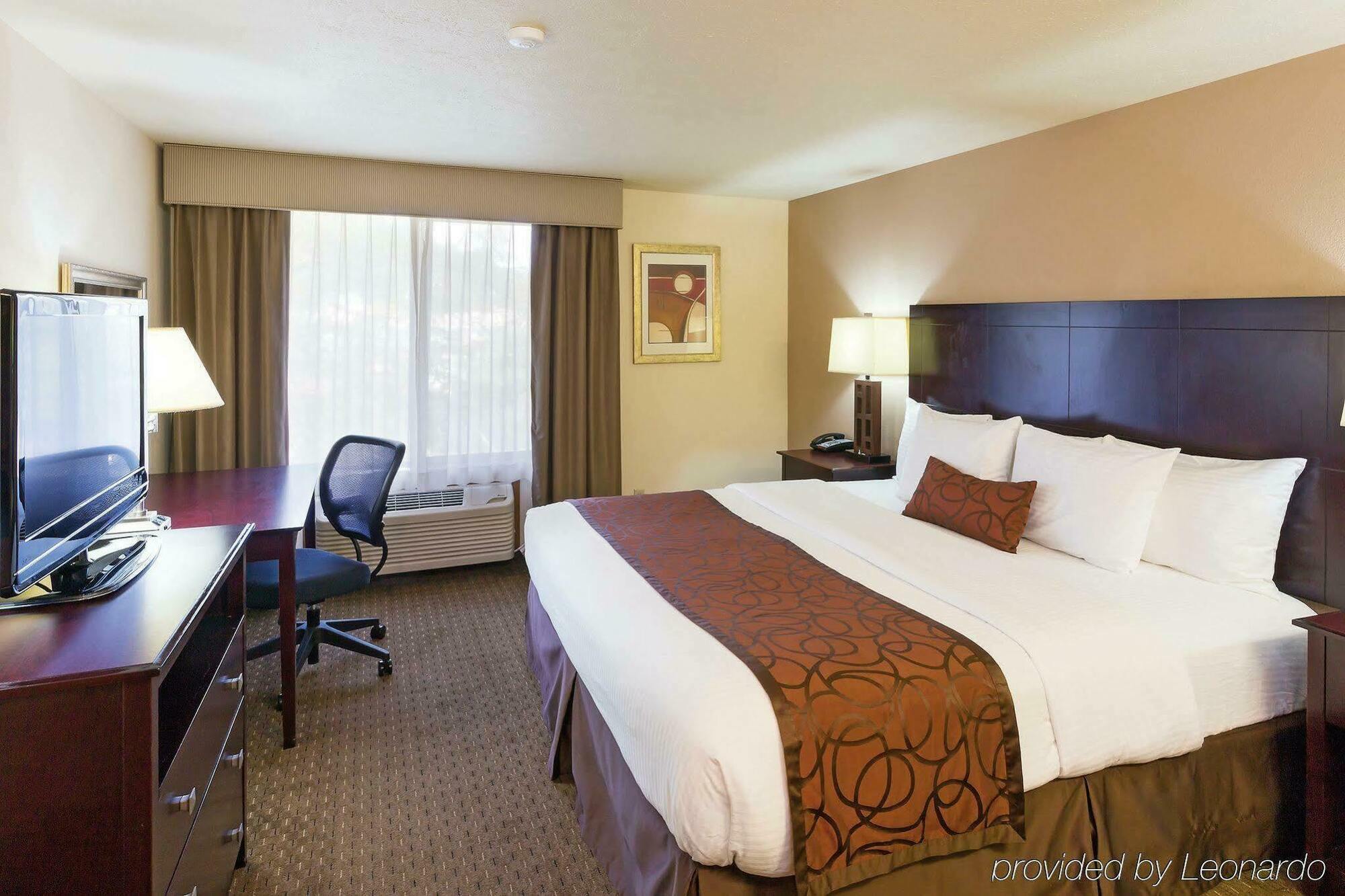 Готель La Quinta By Wyndham Portland Nw Екстер'єр фото